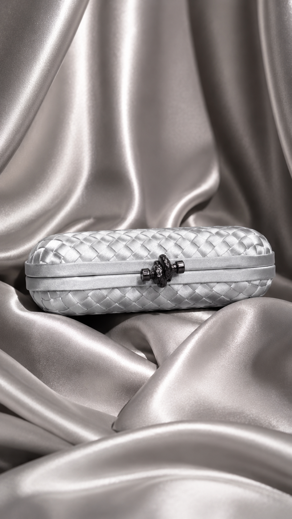 Women’s Luxury Woven Clutch Bag