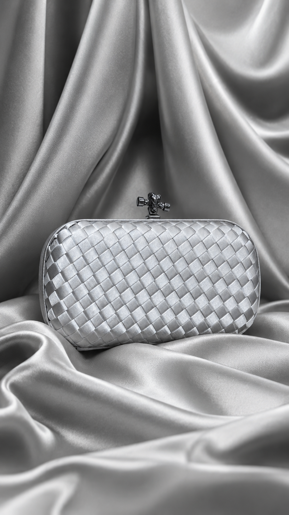 Women’s Luxury Woven Clutch Bag