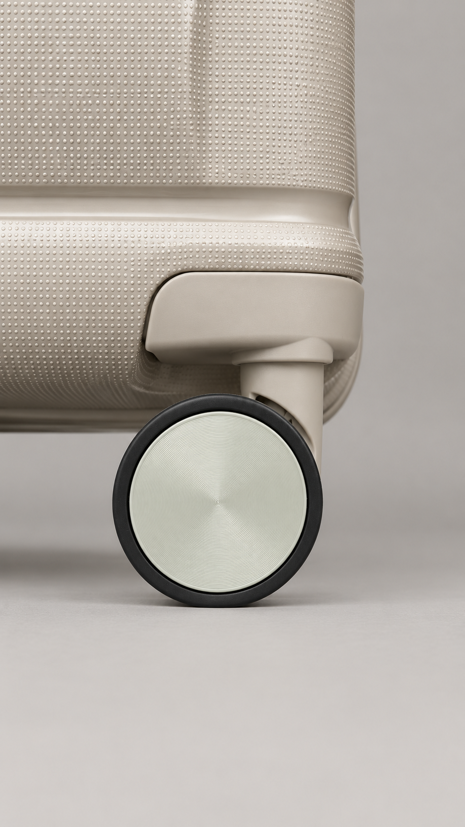 Unbreakable Shell Suitcase